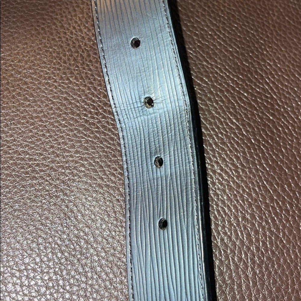 Brand New Black Louis Vuitton Epi Leather Belt - Picture 9 of 10